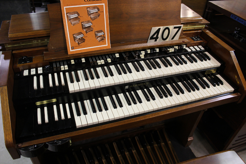 407 is a 1969 Hammond A-105 for sale
