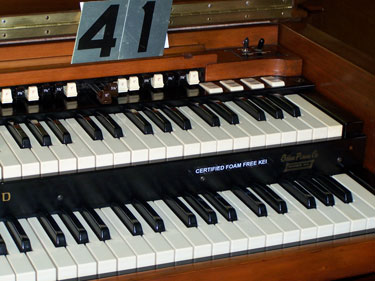 #41 is a 1974 vintage Hammond B3 organ