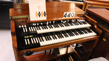 440 is a 1965 Hammond B-3 with some minor sun fading.