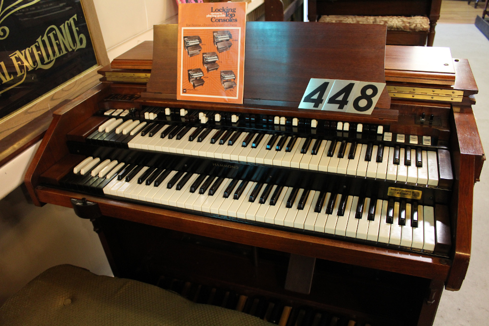448 is a 1957 Hammond C3 for sale this is in excellent condition. Serial #65675