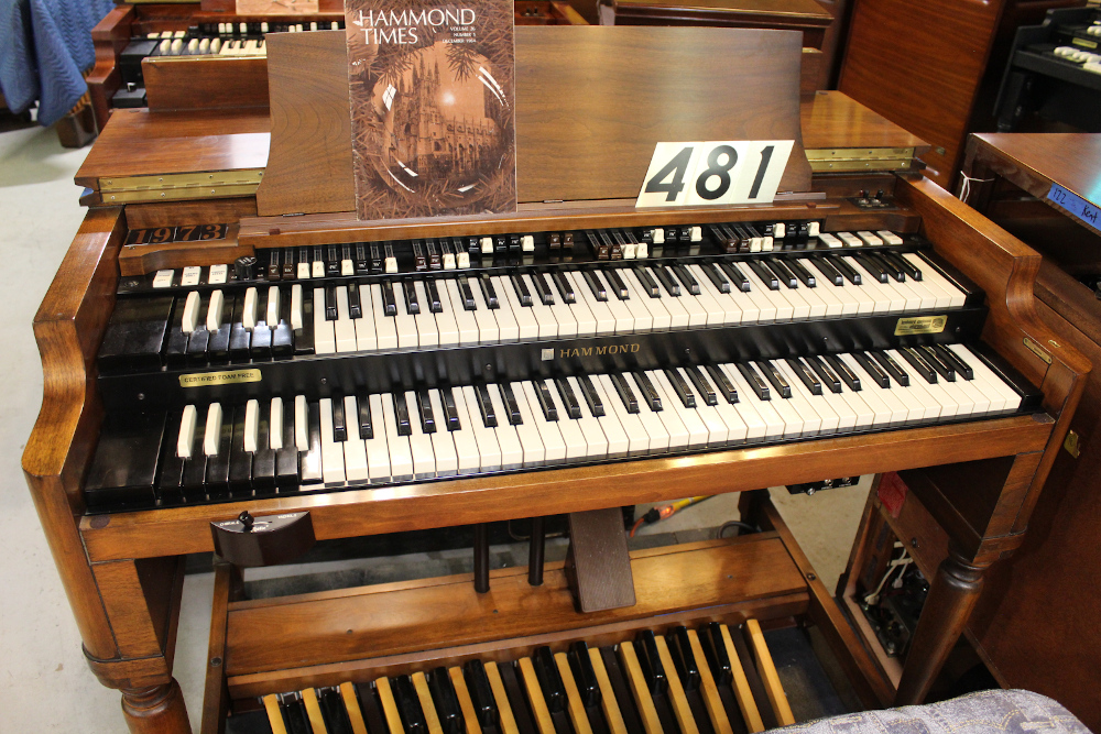 #481 is a 1973 Hammond B-3 in great condition. It has some minor sun fading on the lid, but sounds excellent! Serial #E-224532