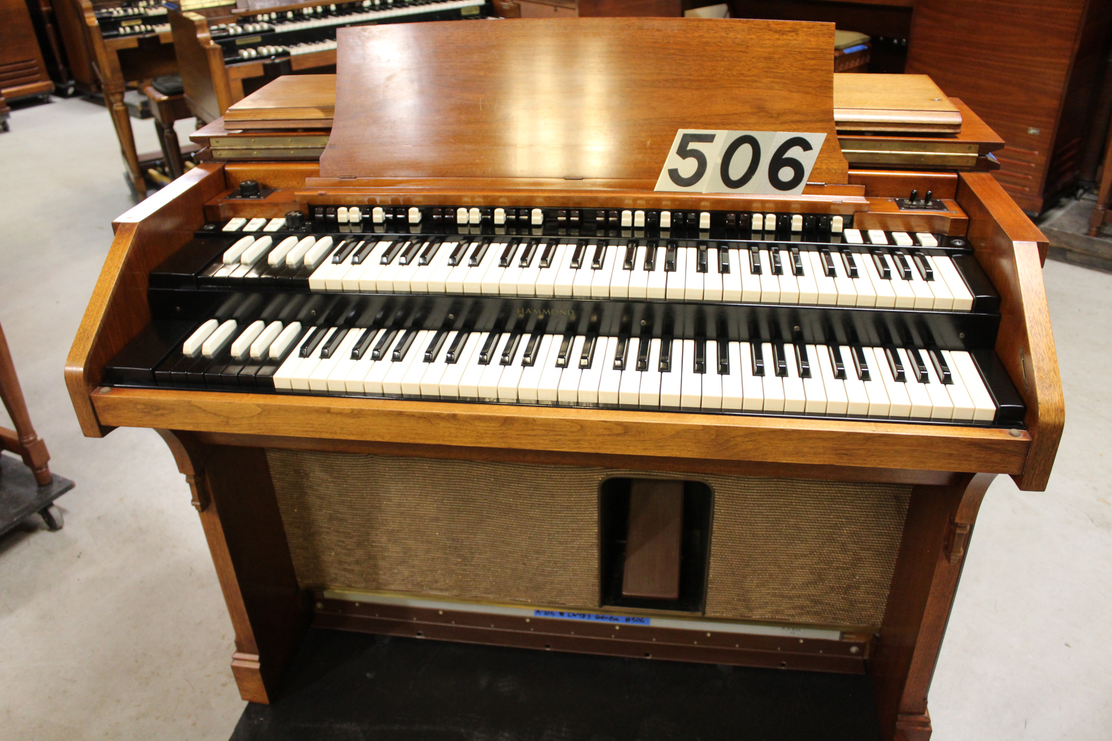 506 is a 1964 Hammond A-105 with some minor sun fading. Serial #26483