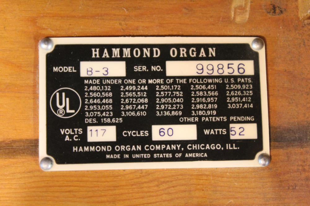 526 is a 1968 Hammond B3 in a walnut finish. Serial #99856