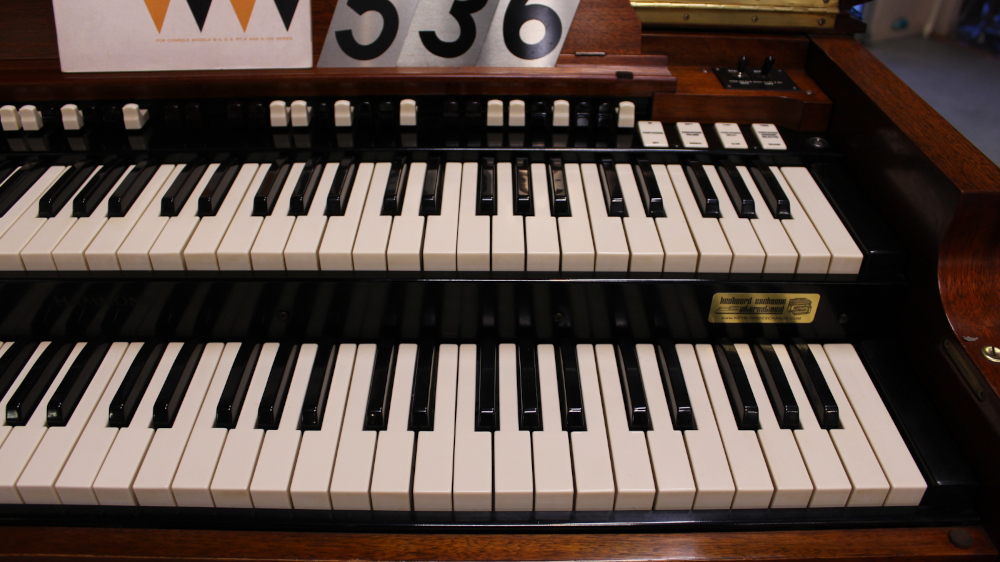 536 is a 1965 Hammond B-3 for sale!