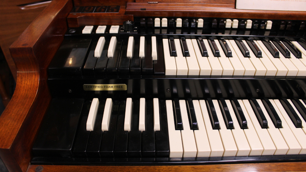 536 is a 1965 Hammond B3 for sale!