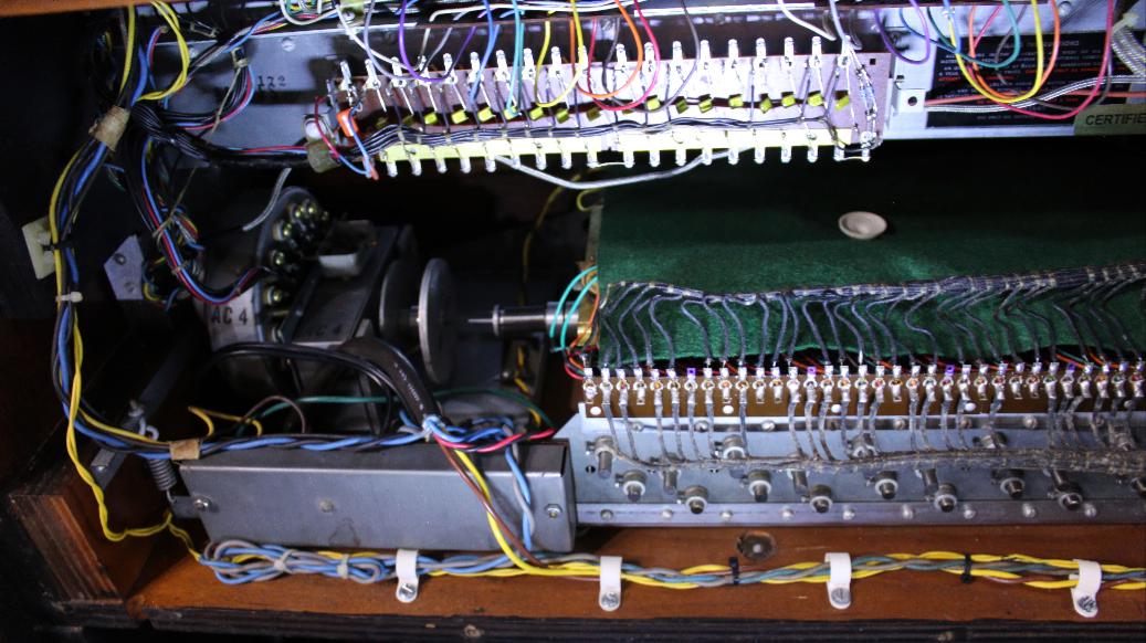 643 is a 1963 Hammond A-100 in a mahogany finish for sale!