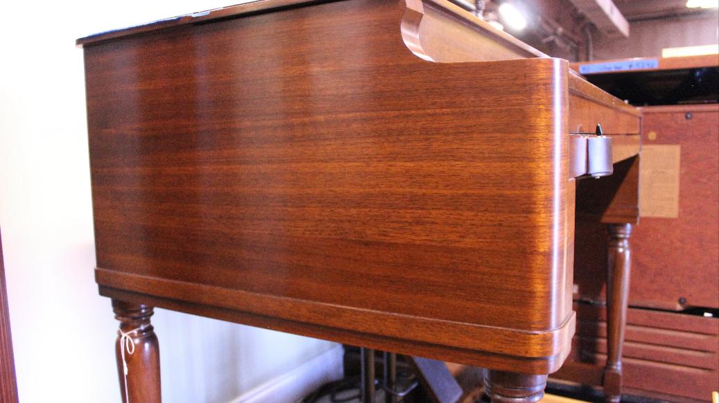 663 is a 1950 Hammond B2/B3 in a walnut finish for sale.  Serial #36877