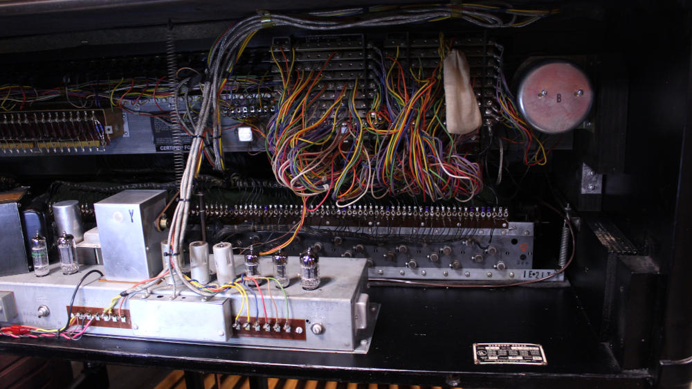 1969 Hammond B3 organ ebony finish vintage tonewheel organ for sale