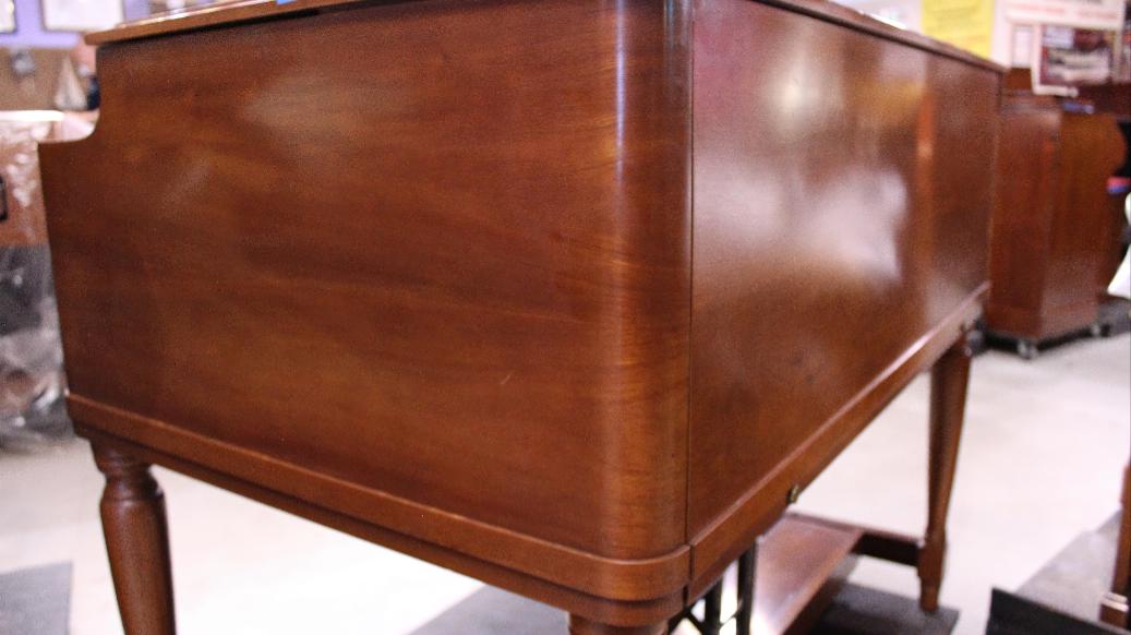 674 is a 1958 Hammond B3 in a fruitwood finish for sale!