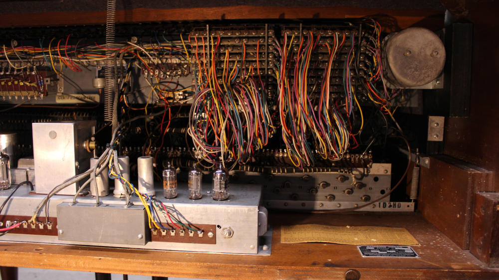 1959 Hammond B3 in walnut, Serial #79537, inventory #694, for sale at Keyboard Exchange International for sale!