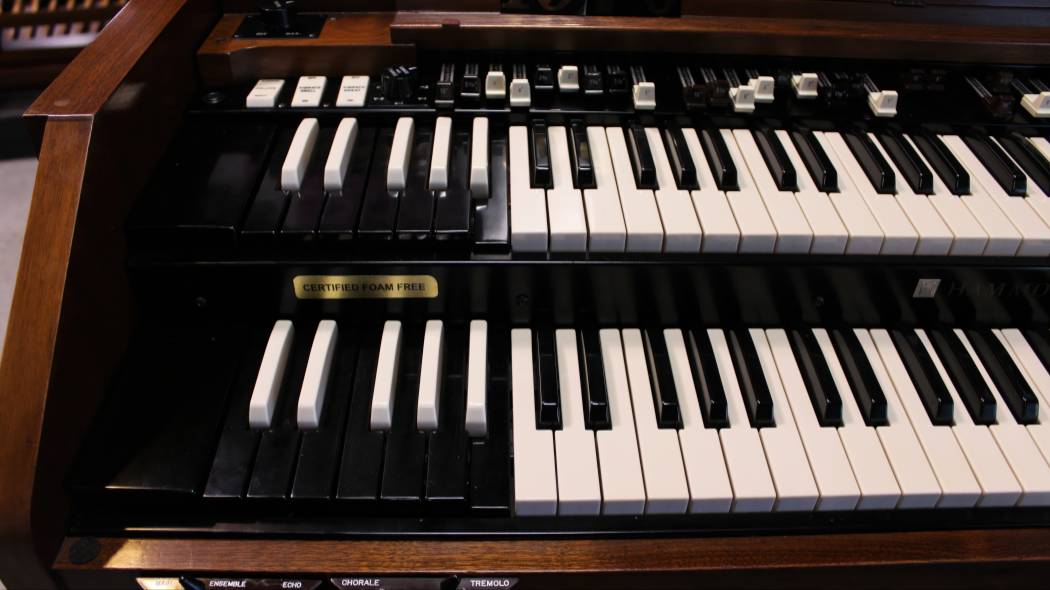 Classic Hammond A-105 tonewheel organ for sale