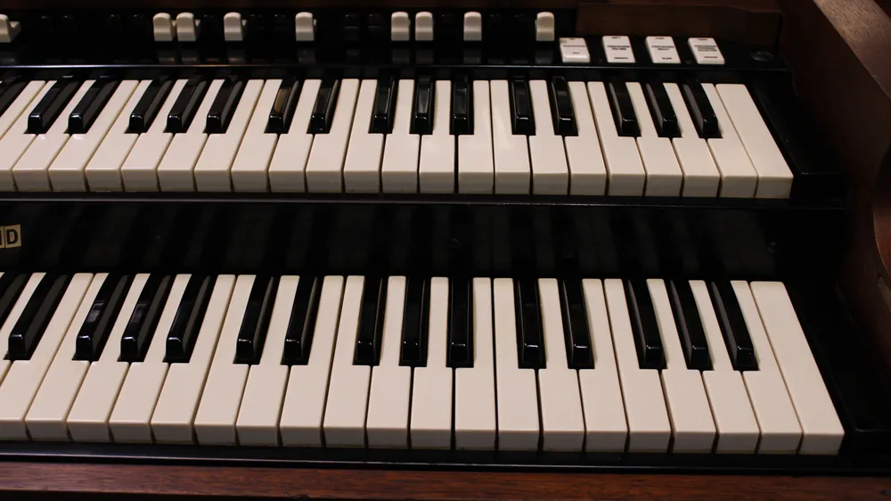 Dual manuals and drawbars on 1964 Hammond B3 #724 in mahogany finish
